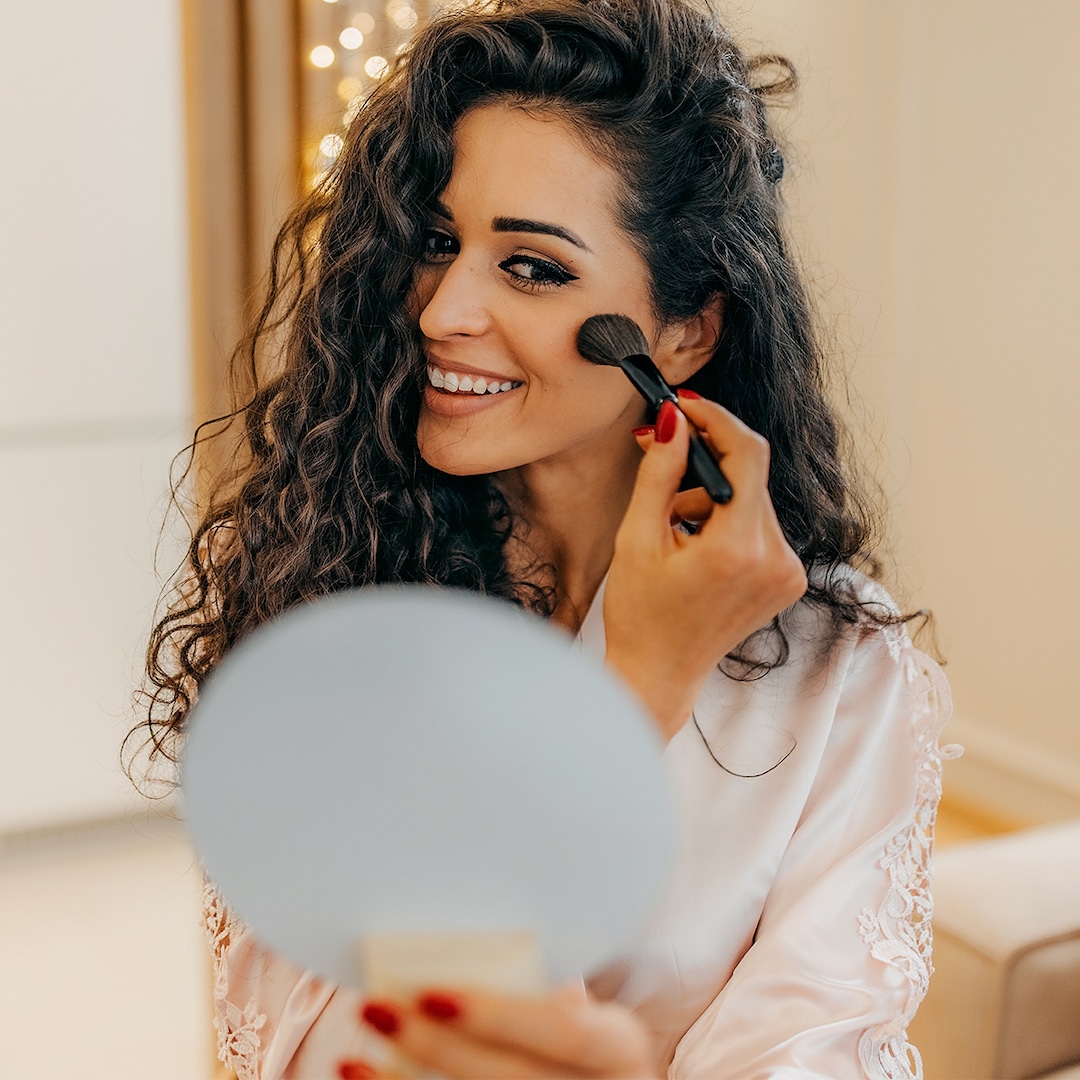 Get 7 Worth of It Cosmetics Products for Just – E! Online Get 7 Worth of It Cosmetics Products for Just – E! Online